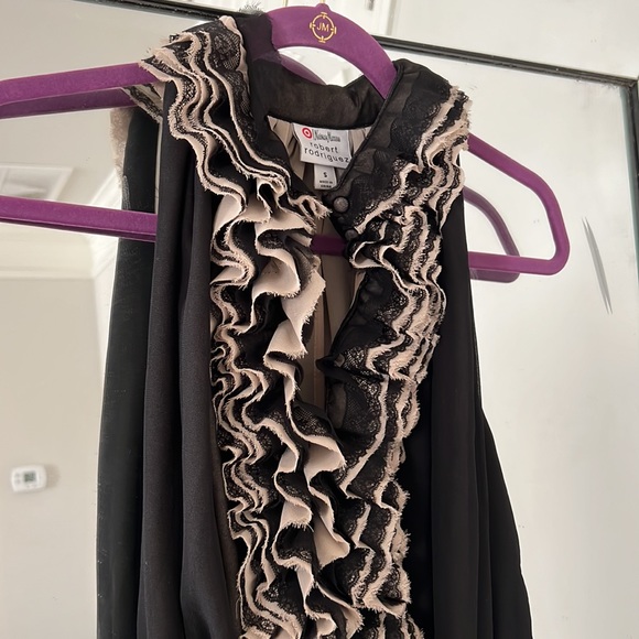 Neiman Marcus Robert Rodriguez size small pre own blouse black/beige ruffles - Picture 5 of 6